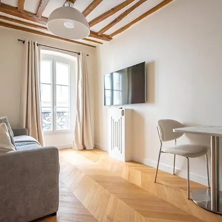 Cosy In - Champs Elysees Appartement *